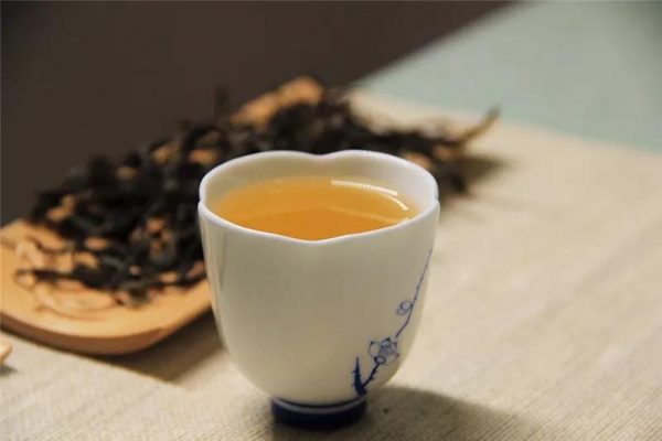 “茶無完茶”每款茶應(yīng)有一個缺點！