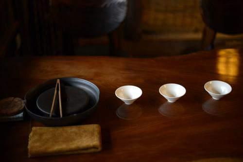 如何理解喝茶和品茶？