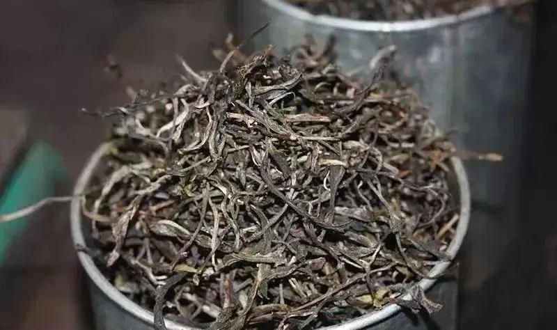 普洱茶中加入茶梗只是為了降低成本？