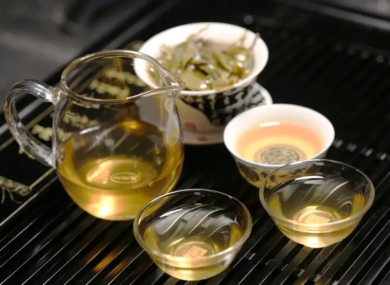 泡茶用什么水？礦泉水，純凈水還是自來(lái)水？老中醫(yī)的做法值得參考