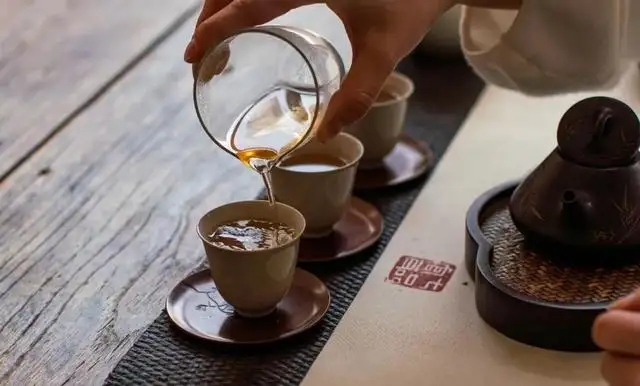 在家喝茶，或許才是我們對(duì)抗疫情的貢獻(xiàn)